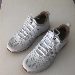 Nike Fingertrap Max White Running Sneakers Size 11.5